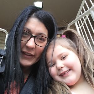 Meet your Posher, Holly